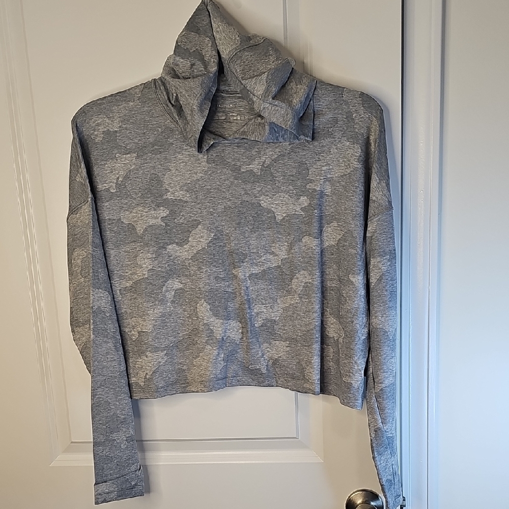 Yogalicious‎ Women's Heather Gray Hoodie Size M NWT